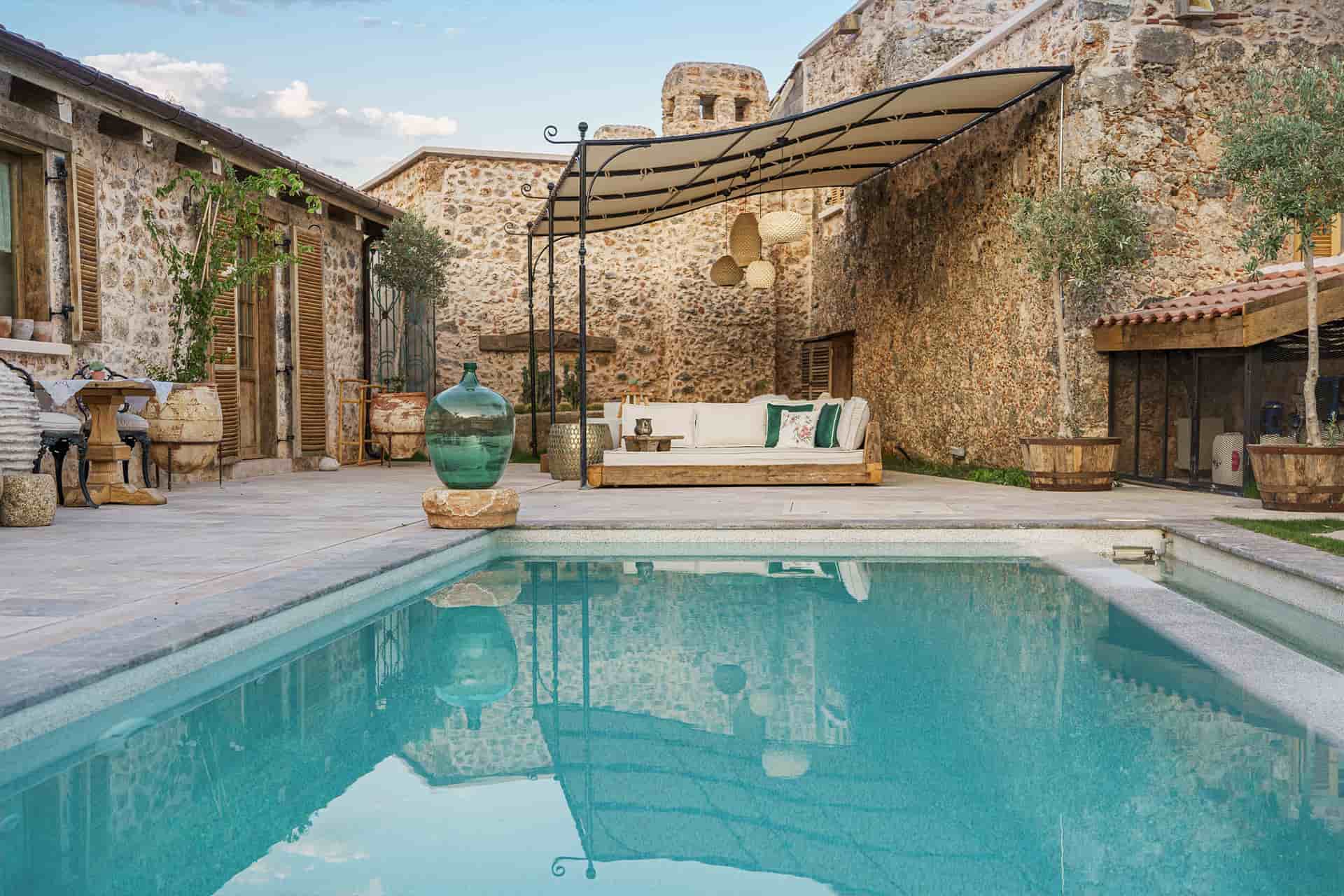 Fethiye villa with heated pool